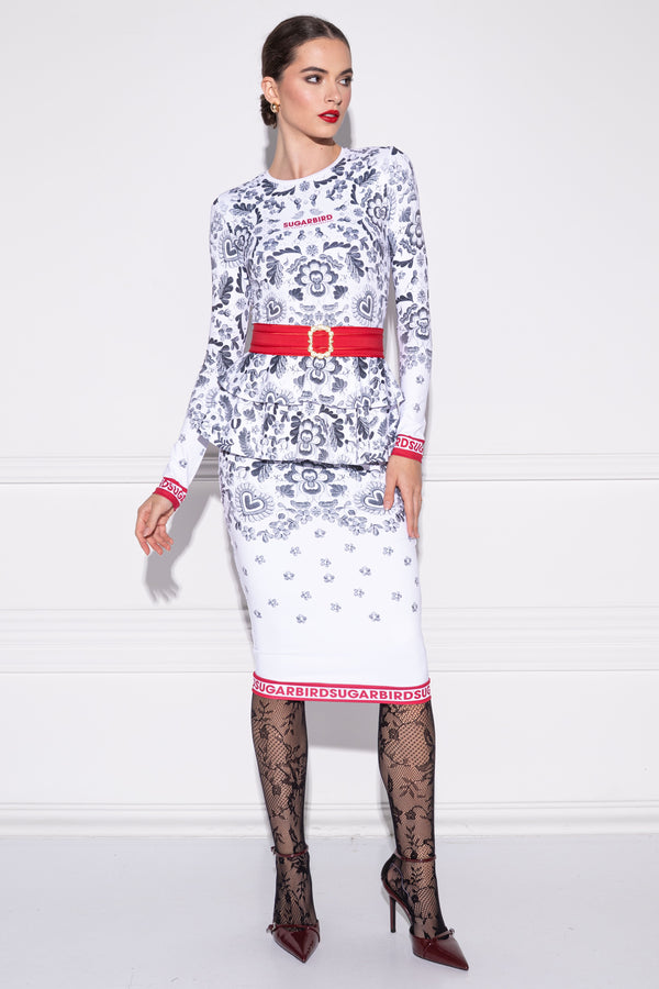 Urania Matyó White Heritage ruha