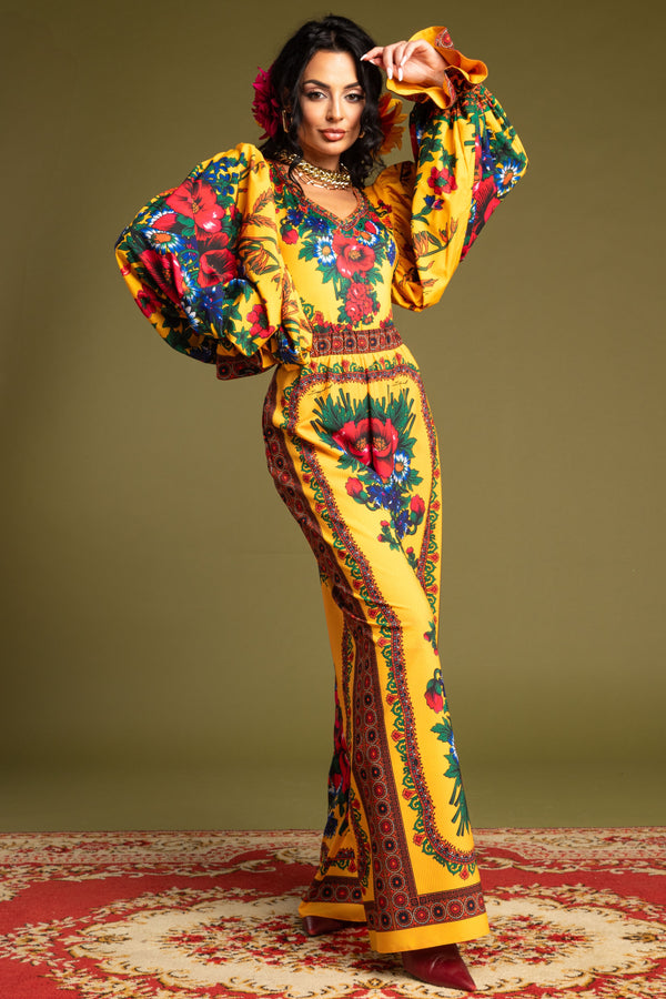 <tc>Katka</tc> <tc>Czukormadár</tc> Gypsy pants