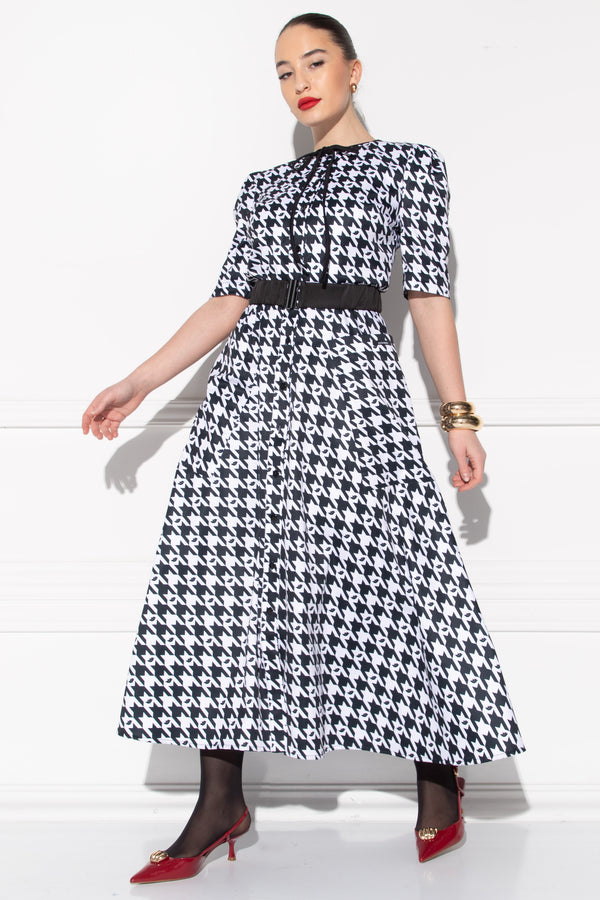 Rura-Ruslan Classic Black & White Dress