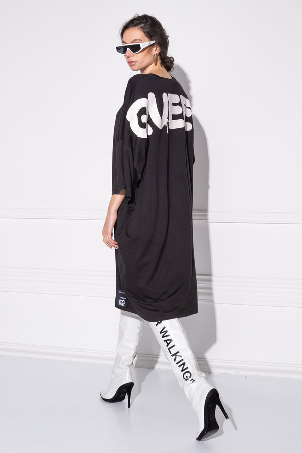 Demo Queen <tc>tunic</tc>